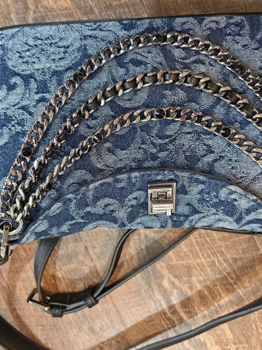 Karl Lagerfeld Blue Jacquard Chain-Detail Shoulder Bag - Picture 3 of 9